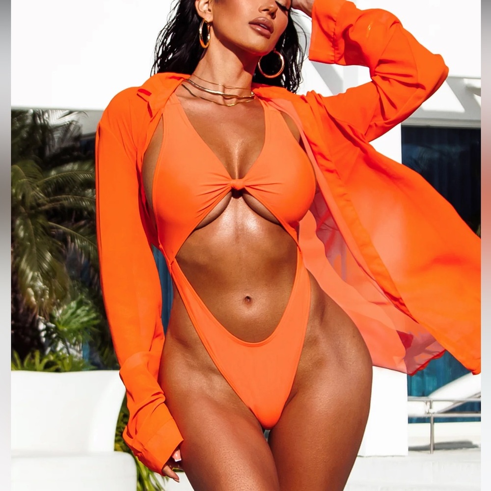 Simon 2 piece swimsuit set